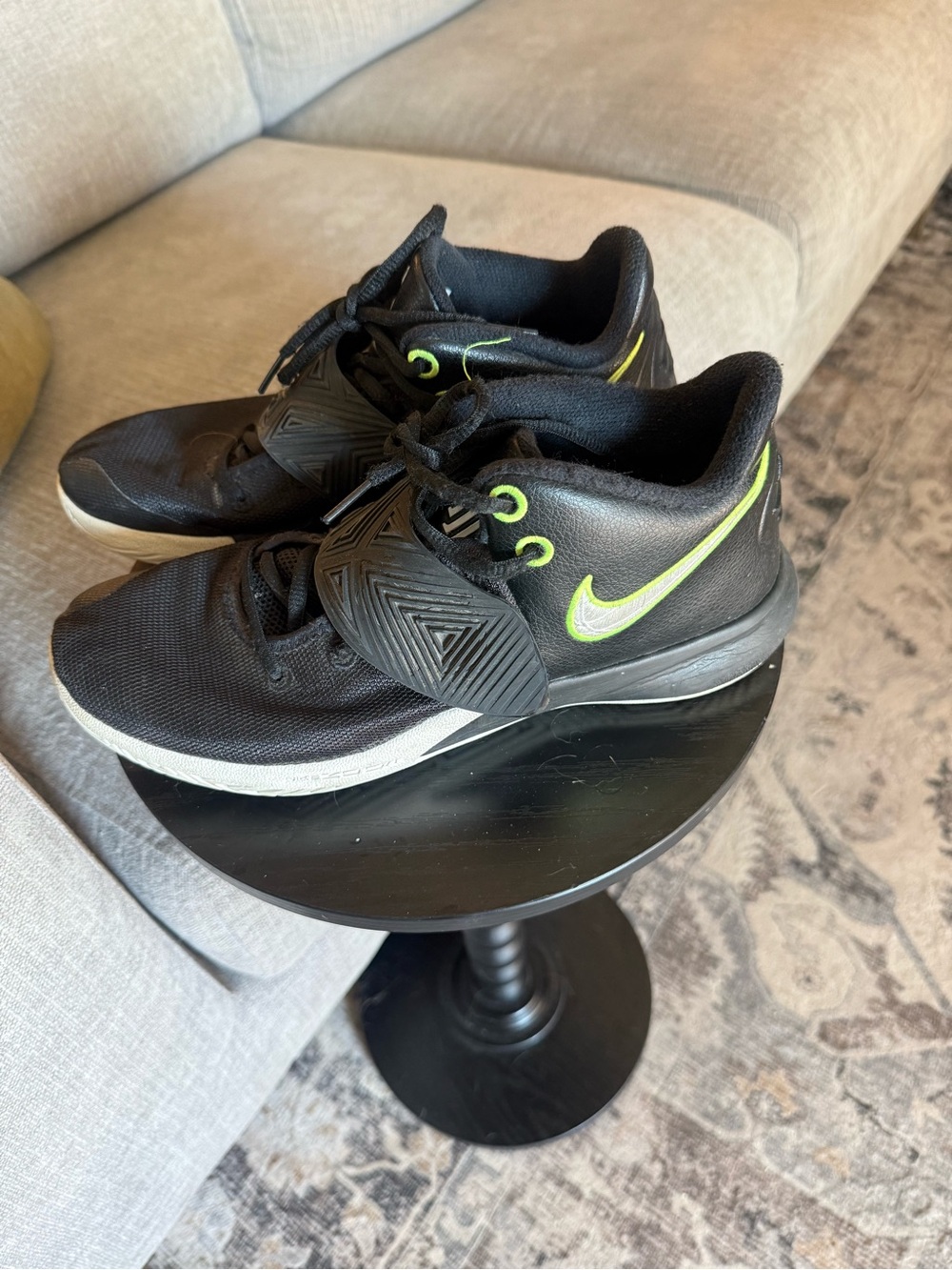 Nike Kyrie Flytrap 3 Black Volt SZ 9